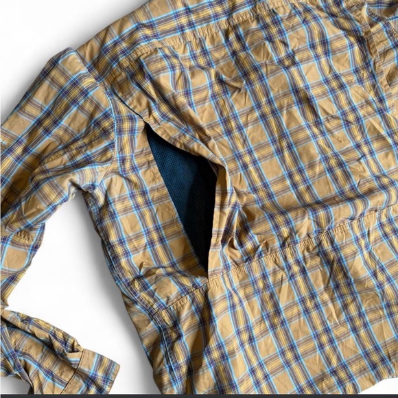 Columbia Men’s Omni-Shade button down - Picture 7 of 7